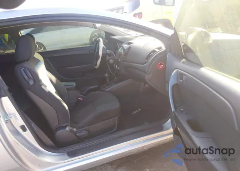 2010 Kia Forte Koup Ex from USA, damaged, VIN KNAFU6A23A5126193